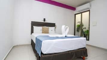 1 chambre, fer et planche Ă repasser, Wi-Fi gratuit, draps fournis