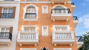 Mặt tiền nơi lưu trú