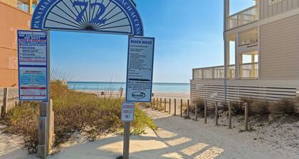Beachwalk 10B by Avantstay PCB Condo Across From the Beach + Pool & Tennis Court
