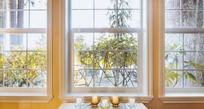 Charming 1-bedroom apt; cleaned with non-toxic, plant based cleaning products