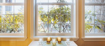 Charming 1-bedroom apt; cleaned with non-toxic, plant based cleaning products