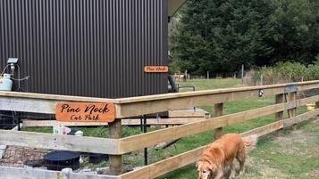 Enceinte de lâhĂ©bergement