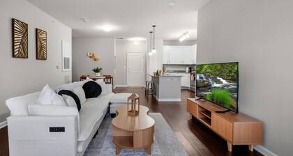 Coastal Nook | 2BR/2BA | Relaxed Charlotte Living