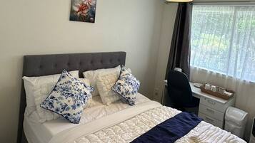 1 bedroom, iron/ironing board, WiFi