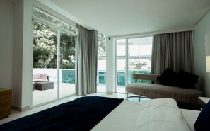 6 bedrooms, Internet, bed sheets - Luxury Cartagena villa near beach- VIP amenities, airport pickups, 24/7 staff (Cartagena de Indias)