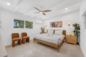 Room - Anchor Inn & Cottage - King Pondview Room (Sanibel)
