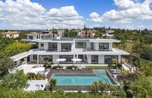 Exterior - Villa Miura | Luxury 4BR Villa with Private Pool (Carvoeiro)