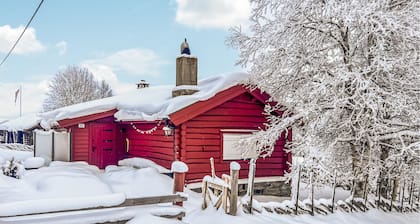 Awesome home in Kvam with sauna