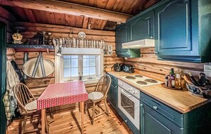 Refrigerador, horno, placa de cocina, lavavajillas