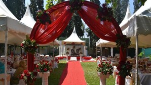 Area banquet outdoor