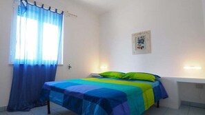 2 bedrooms, wheelchair access - Villa Celeste 2 with car parking (Racale)
