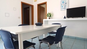 Dining - Villa Celeste 4 with parking space (Racale)