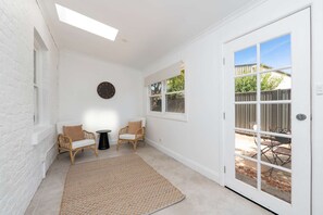 Interior - Quartz Cottage Bendigo (Golden Square)