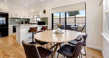 The White Brick Retreat, Bendigo