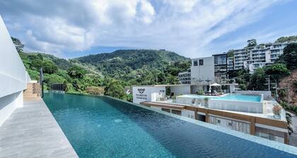 Palmetto Park: One-Bedroom Apartment City View