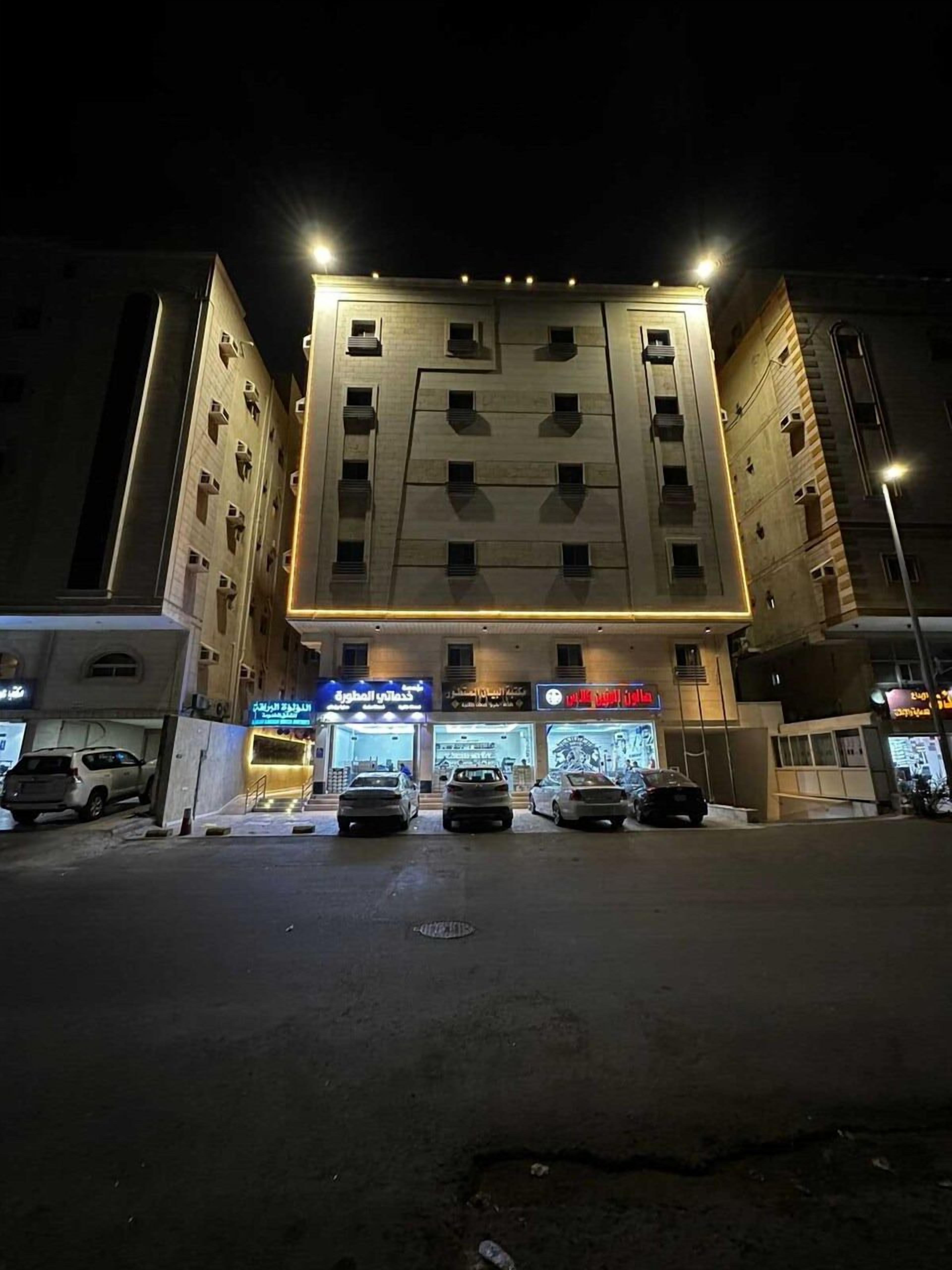 الإطلالة من المنشأة