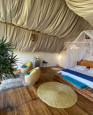 Room - Samay Collections (Tababela)