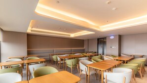 Ảnh chưa phân loại, 2 trong số 37 ảnh, nút