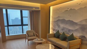 Ảnh chưa phân loại, 5 trong số 37 ảnh, nút