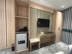 Quadruple Room | Interior - Hotel Alshahba Alazizia  (Makkah)