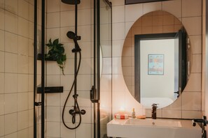 Room - Brassbell Dt Hannaux Tahrir Sq (Cairo)