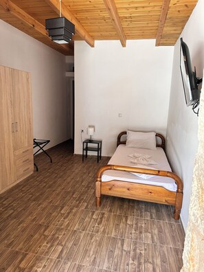 Lobby - Lalloudes Hotel Mani (East Mani)