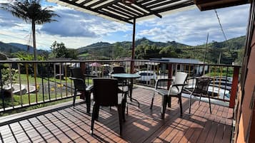 Camera Comfort, 1 letto matrimoniale, vista montagna | Terrazza/patio