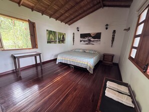 Comfort Room, Garden View | Premium bedding, individually decorated, individually furnished