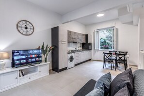View from property - PMT APT (Rome)