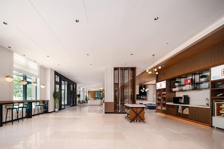 Restaurant. Hilton Garden Inn Yanqi Downtown