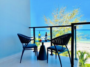 Bar (on property) - Matemwe Sands Beach Resort (Matemwe)