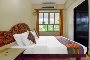 Room - Fabexpress Alor Holiday Resort (Calangute)