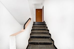 Lobby - Fabexpress Alor Holiday Resort (Calangute)