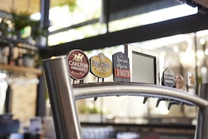 Bar (on property) - Blue Gums Hotel (Adelaide)