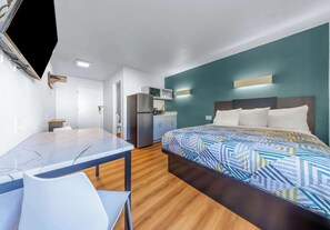 Room - Studio 6 Seattle, Wa Sea-tac Airp (SeaTac)