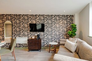 Room - Clifton Village - Your Apartment (Bristol)