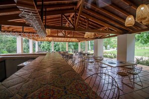 Restaurant - Tres Lagos Hotel (San Jerónimo)