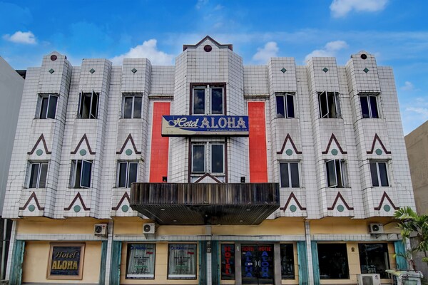Hotel O Near Mall Ciputra Formerly Aloha Inn - West Sumatra