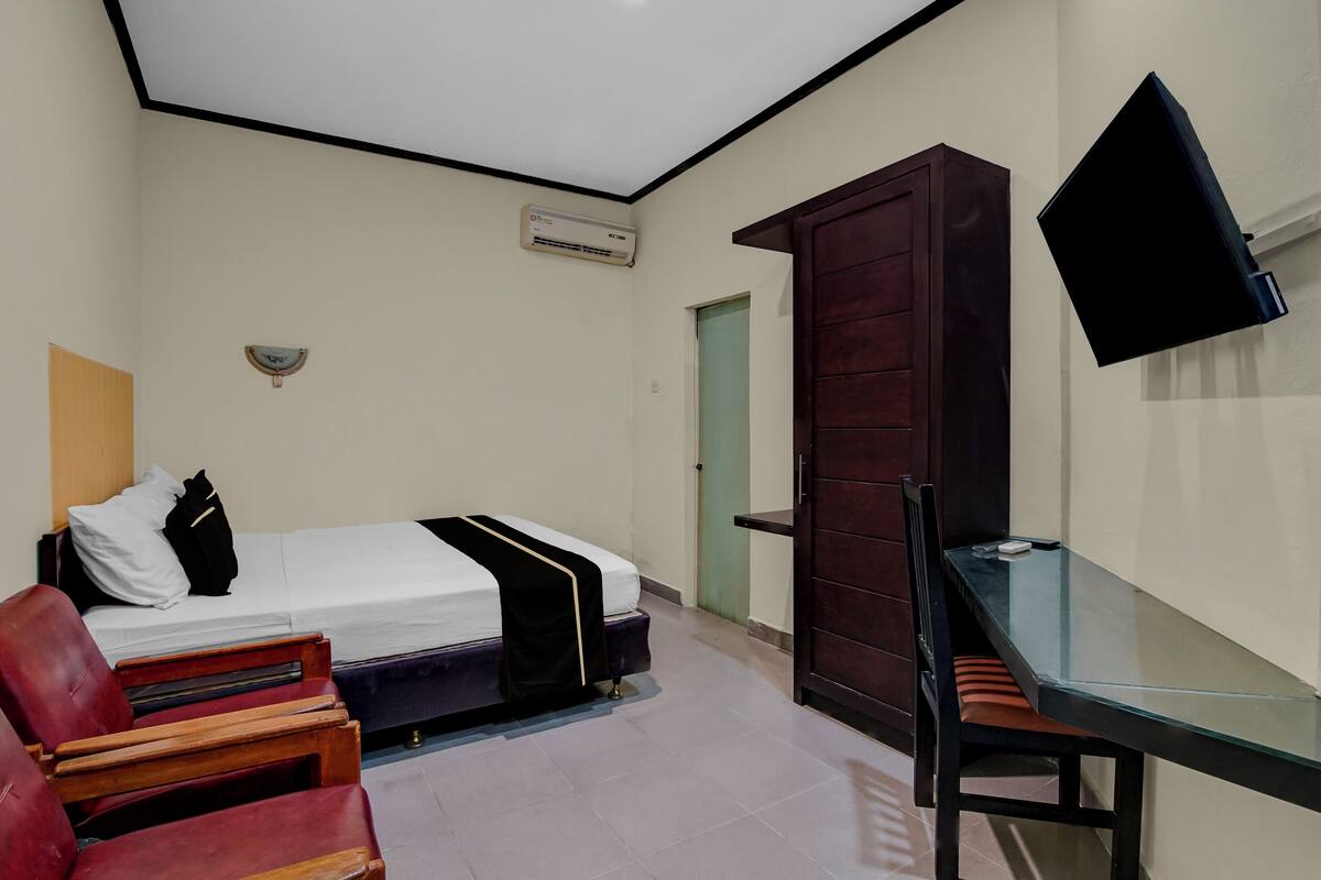 Kamar Double Deluks | Seprai premium, meja kerja, Wi-Fi gratis, dan seprai linen
