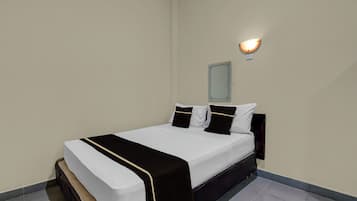 Literie de qualité supérieure, bureau, Wi-Fi gratuit, draps fournis