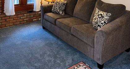 Historical House of 7 Gables. 3-bedroom/ 4 beds, sleeps up to 8