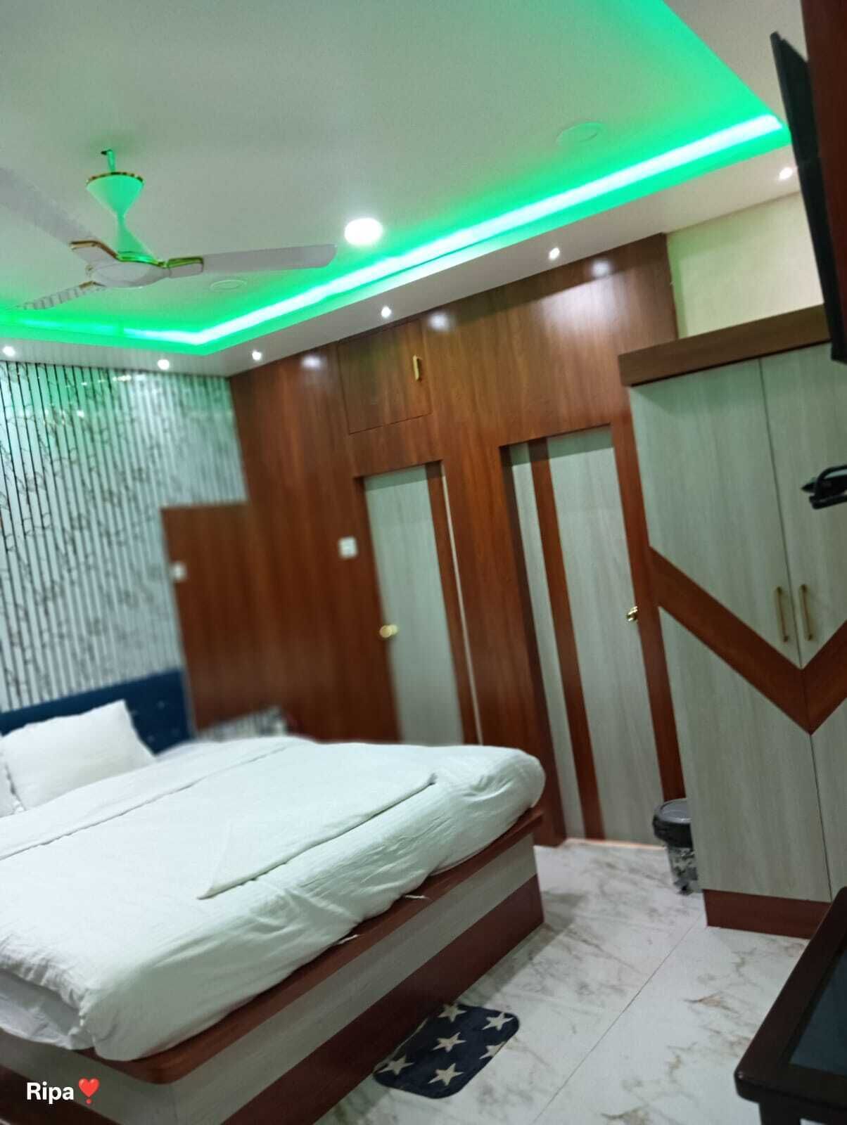 Habitación doble clásica | Escritorio, espacio para trabajar con laptop y wifi gratis 