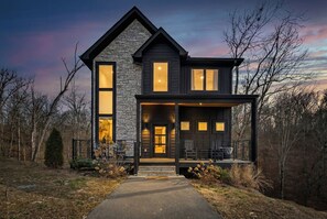 Exterior - Modern Smoky Escape - Private Pool and Hot Tub (Sevierville)