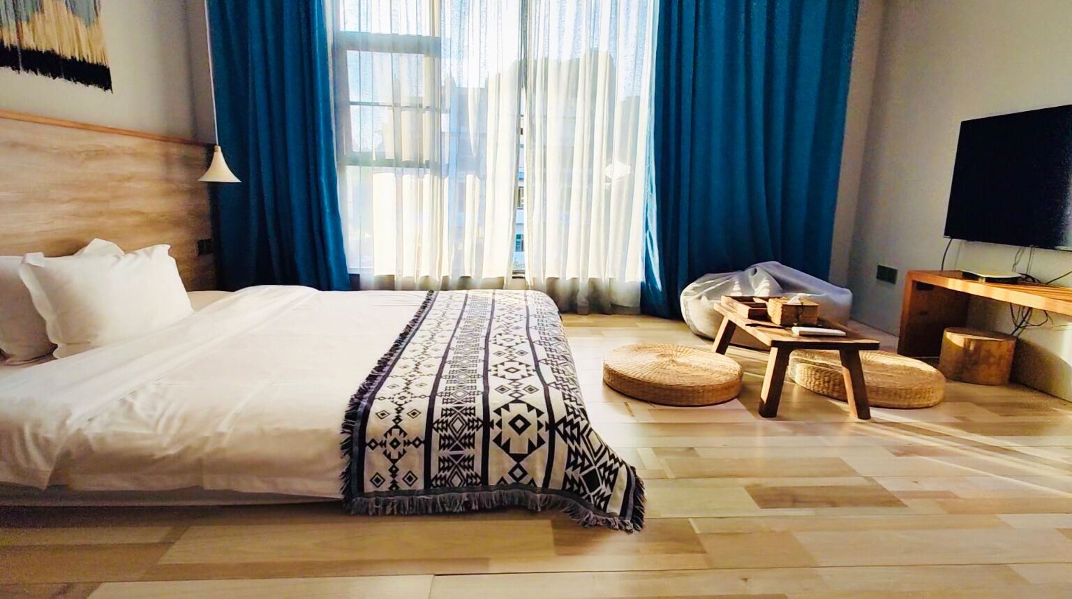 Standard Double Room, Hill View | Laptop workspace, soundproofing, free WiFi