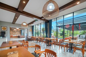 Desayuno buffet incluido todos los días