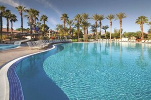 Pool - Coachella Music Festival - minutes away 2 bedrooms, sofa bed, and full kitchen (Palm Desert)
