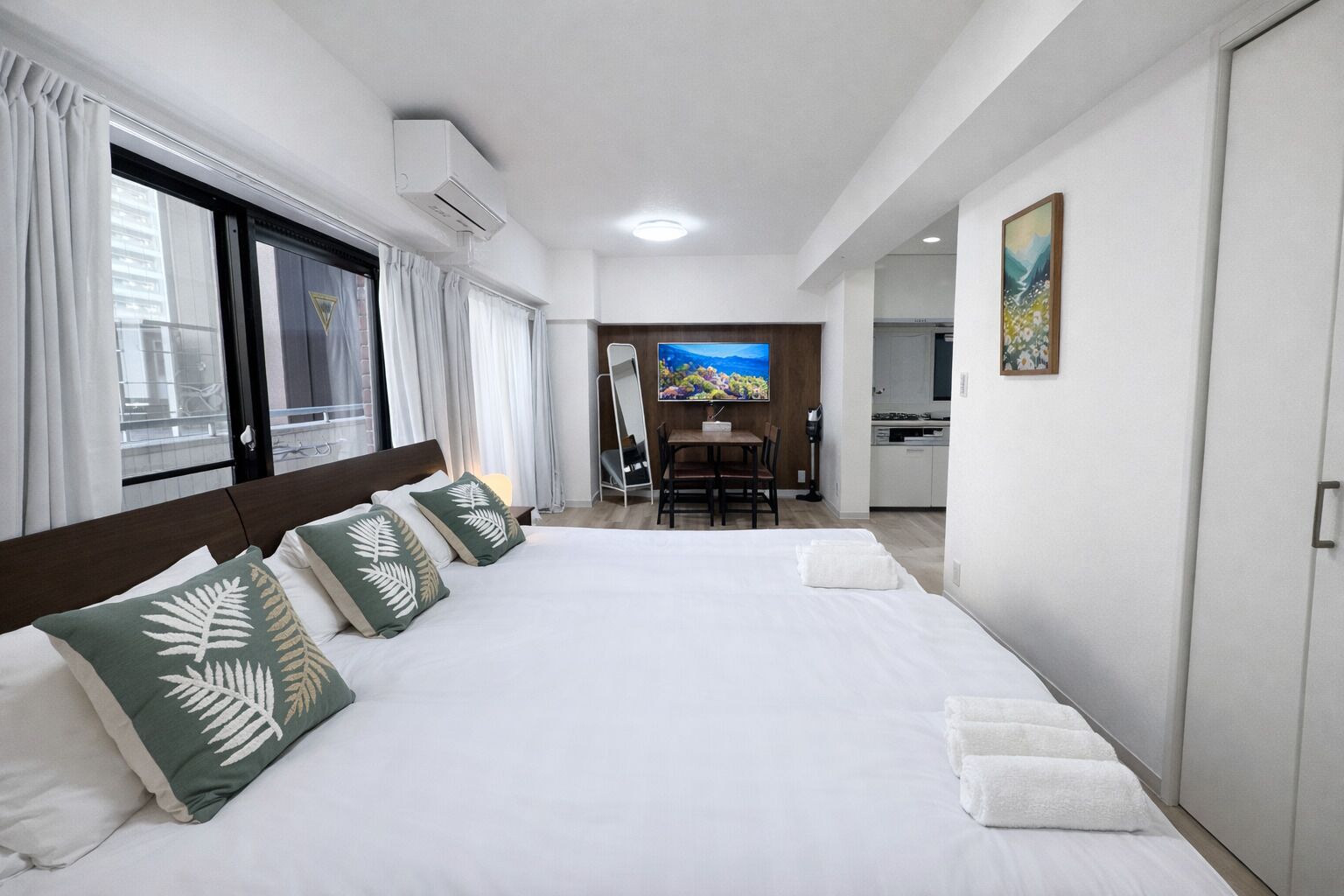 Apartment, 2 Double Beds | Blackout curtains, iron/ironing board, free WiFi, bed sheets