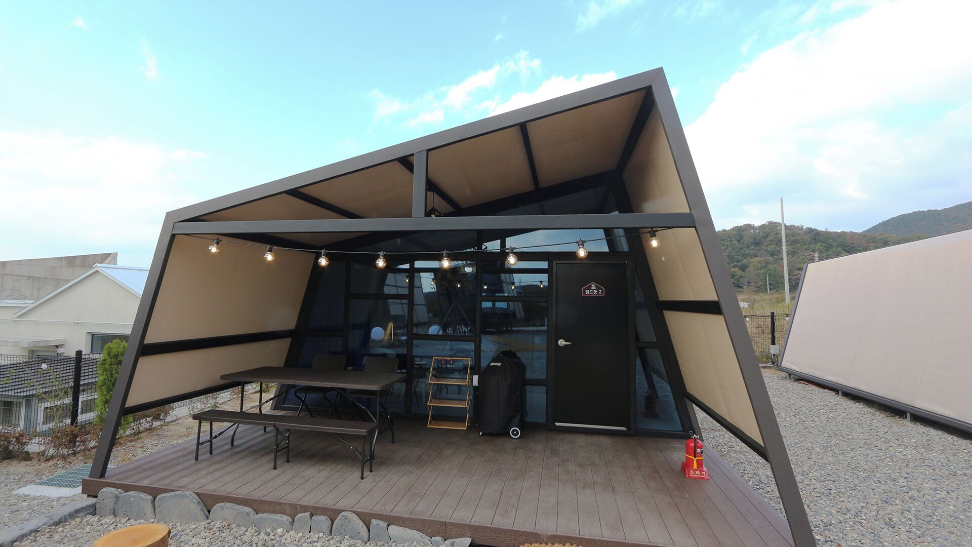 Camera doppia | Wi-Fi gratuito