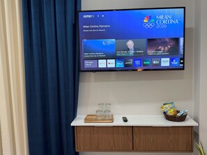 Interior - Cozy walk-in room at Sanrai located in the heart of Gros Islet (Gros Islet)