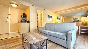 TV - Aloha Surf 706 — Central Waikiki Queen Studio-Suite w/Sofa-Bed&Kitchen ⁂Sleeps 3 (Honolulu)